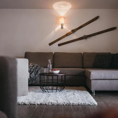 Kristall Apartament *